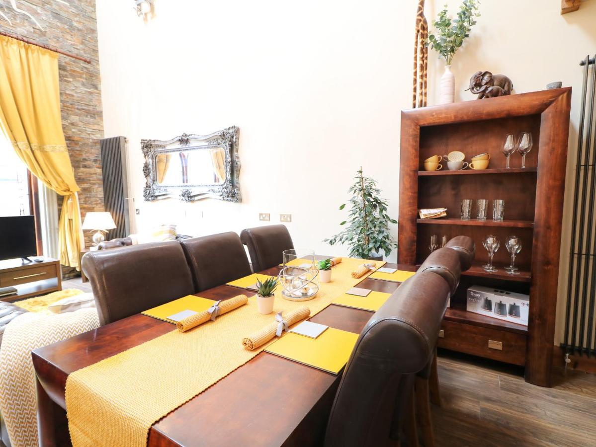 The Upper Room Ballymena Luaran gambar